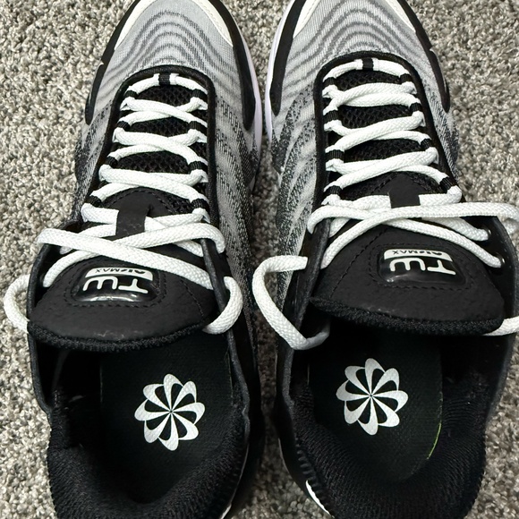 Nike Air Max TW - Picture 6 of 10